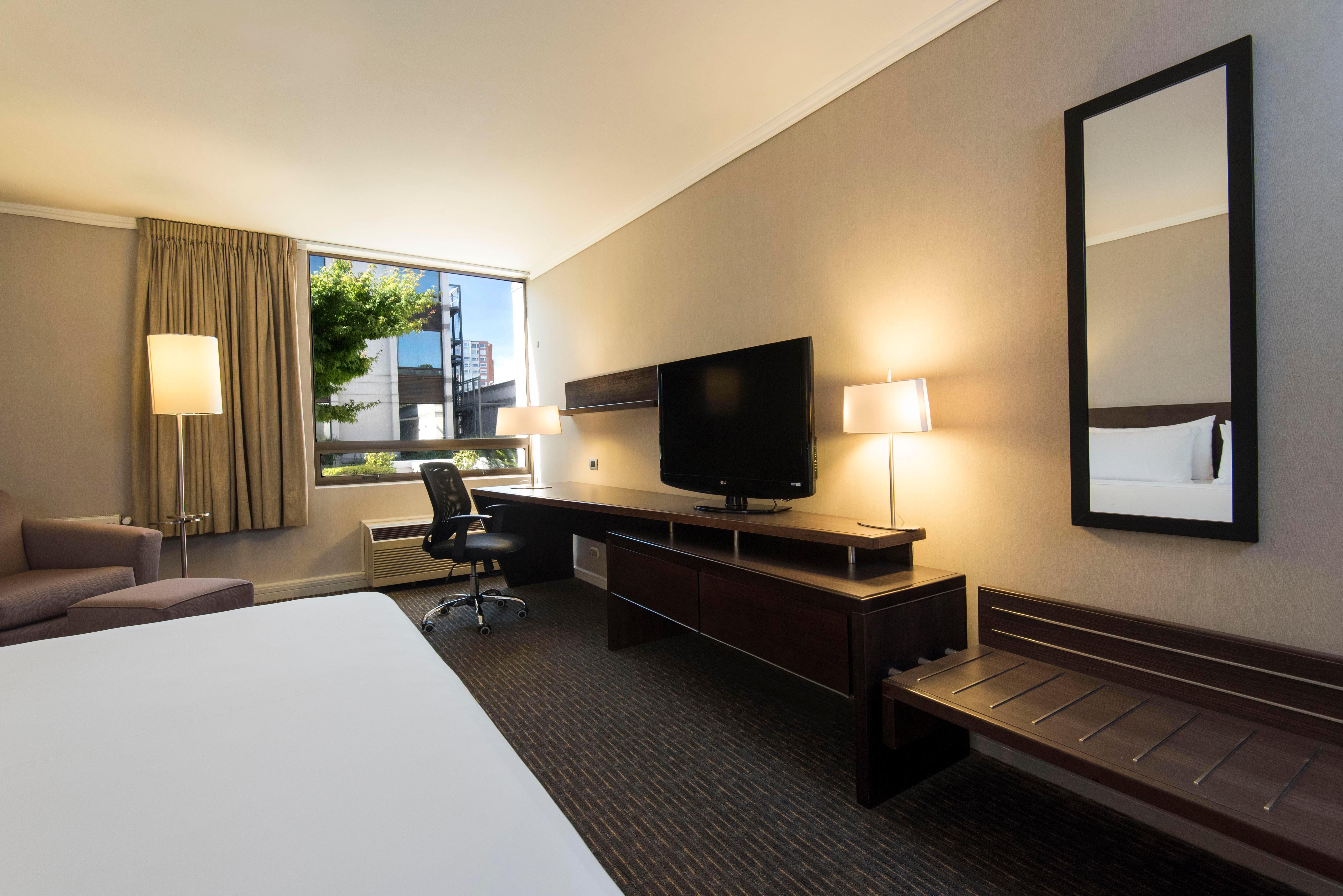 Holiday Inn Express - Concepcion By Ihg Exteriör bild