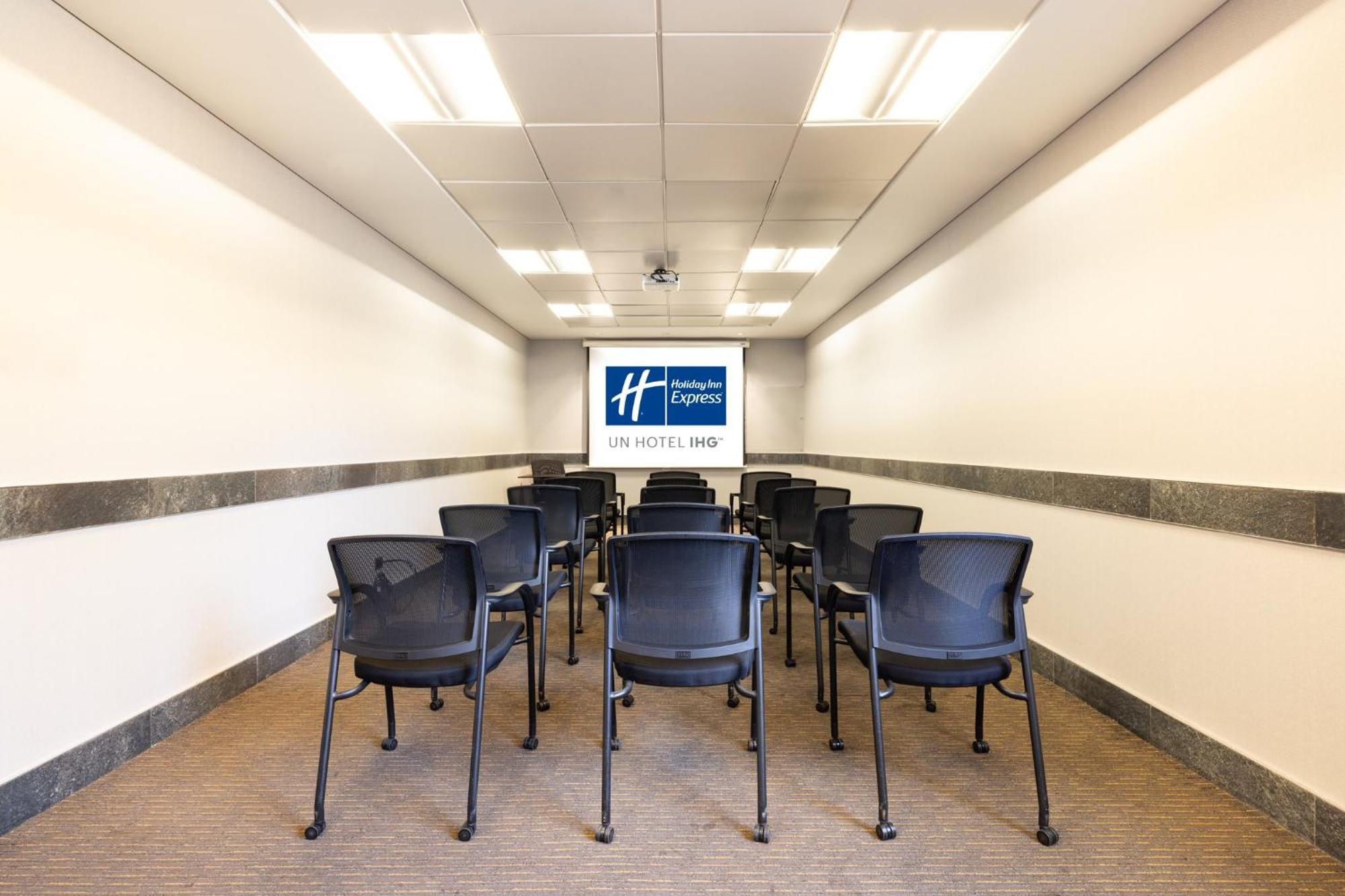 Holiday Inn Express - Concepcion By Ihg Exteriör bild