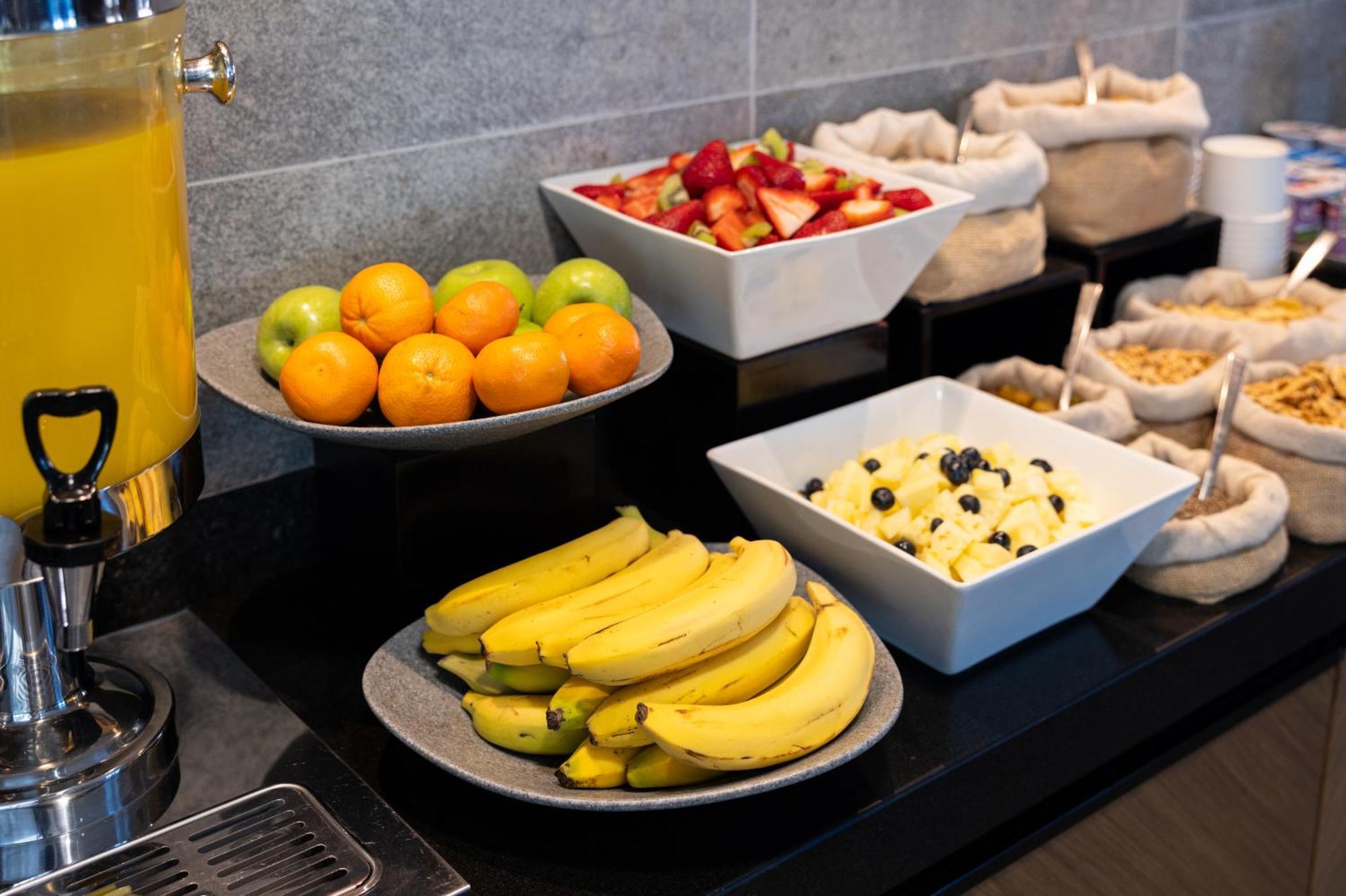 Holiday Inn Express - Concepcion By Ihg Exteriör bild